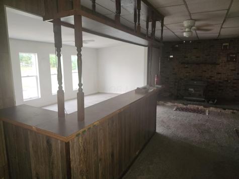 307 Spring Street Utica OH 43080