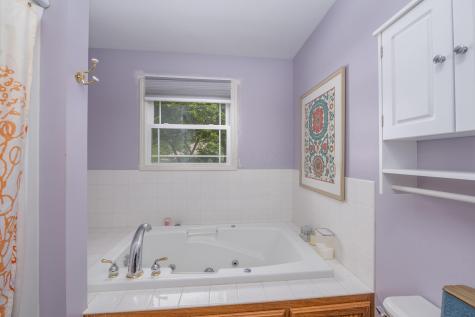 533 Highland Hills Drive Howard OH 43028