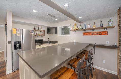 533 Highland Hills Drive Howard OH 43028