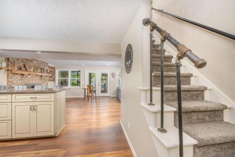 533 Highland Hills Drive Howard OH 43028