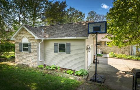 533 Highland Hills Drive Howard OH 43028