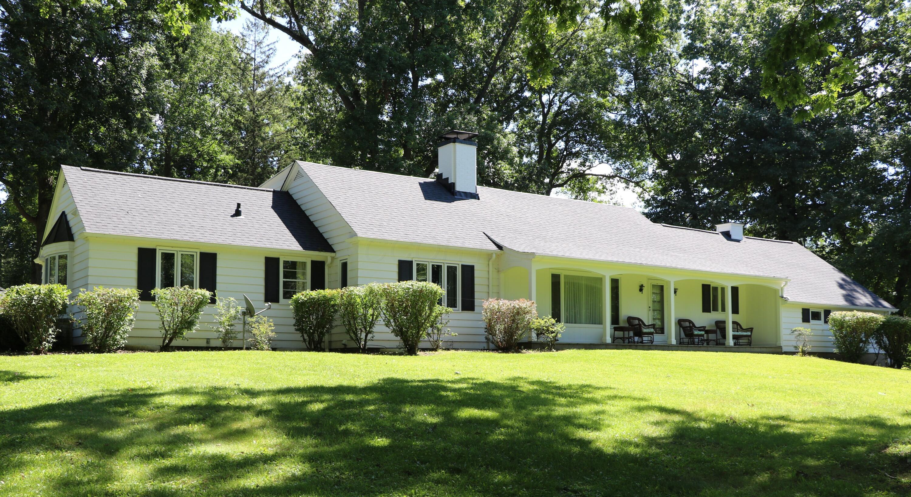800 Club Drive Mount Vernon OH 43050