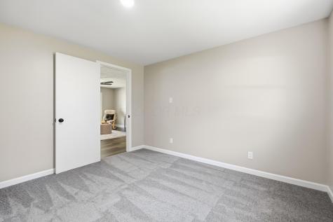 21620 Schenck Creek Road Howard OH 43028