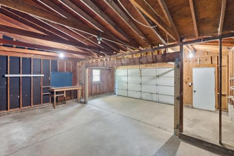 21620 Schenck Creek Road Howard OH 43028