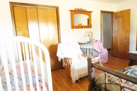 23961 Caves Road Gambier OH 43022
