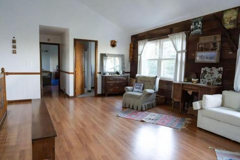 23961 Caves Road Gambier OH 43022