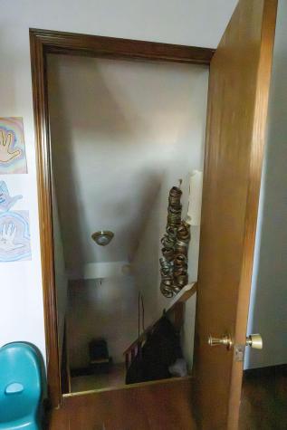 23961 Caves Road Gambier OH 43022