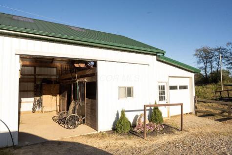 23961 Caves Road Gambier OH 43022