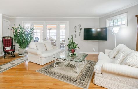 332 Baldwin Drive Howard OH 43028