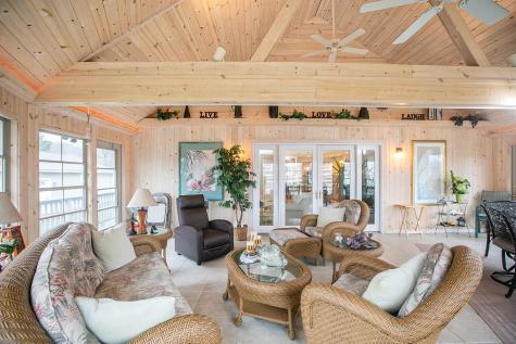 332 Baldwin Drive Howard OH 43028