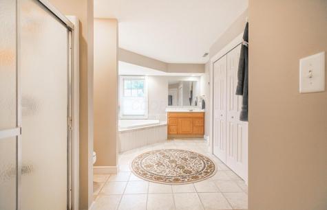 332 Baldwin Drive Howard OH 43028