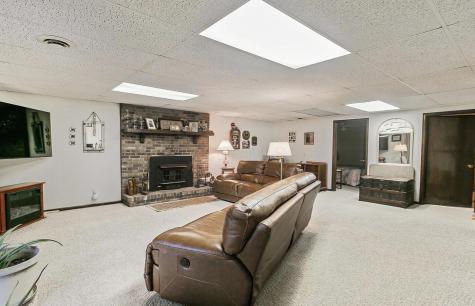 332 Baldwin Drive Howard OH 43028