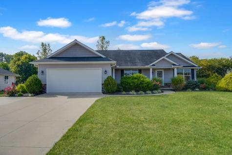 48 Struble Circle Fredericktown OH 43019