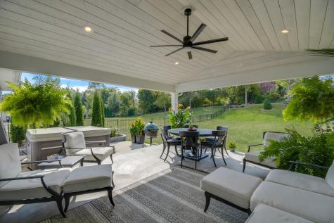 48 Struble Circle Fredericktown OH 43019