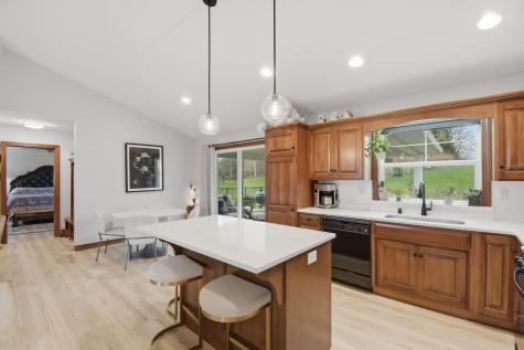 48 Struble Circle Fredericktown OH 43019
