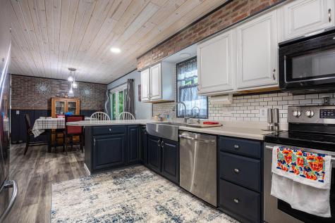 229 Green Valley Drive Howard OH 43028