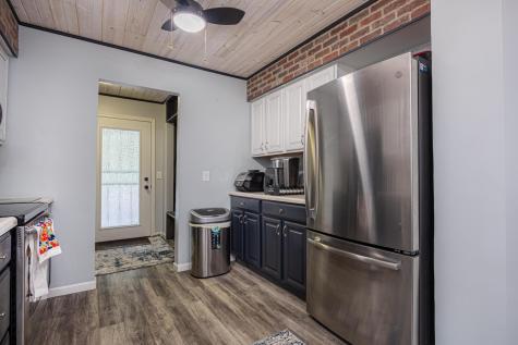 229 Green Valley Drive Howard OH 43028