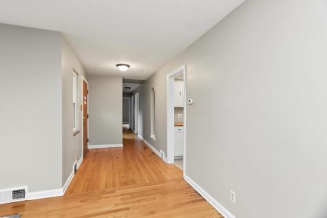 559 Portland Way S Galion OH 44833