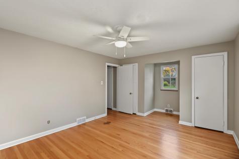559 Portland Way S Galion OH 44833