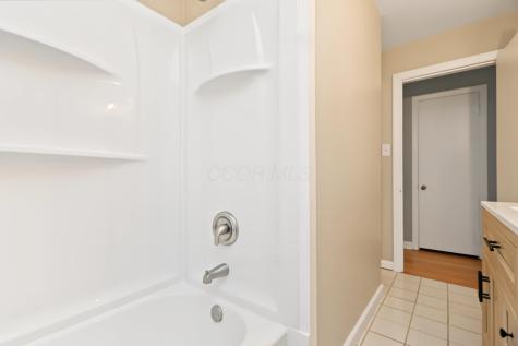 559 Portland Way S Galion OH 44833
