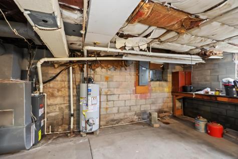 559 Portland Way S Galion OH 44833