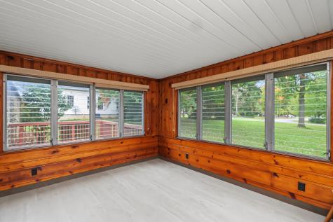 559 Portland Way S Galion OH 44833