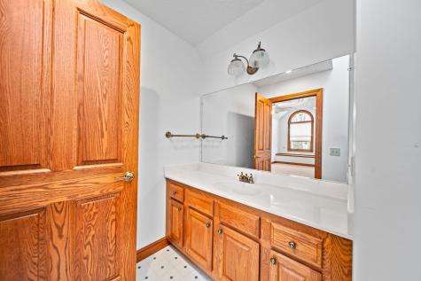 544 Grand Ridge Drive Howard OH 43028