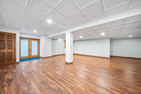 544 Grand Ridge Drive Howard OH 43028