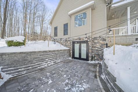 544 Grand Ridge Drive Howard OH 43028