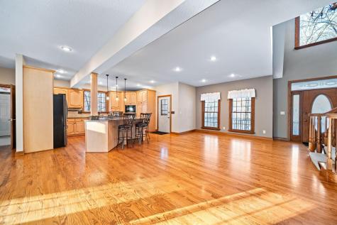 544 Grand Ridge Drive Howard OH 43028