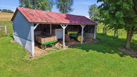 26367 Danville Amity Road Danville OH 43014