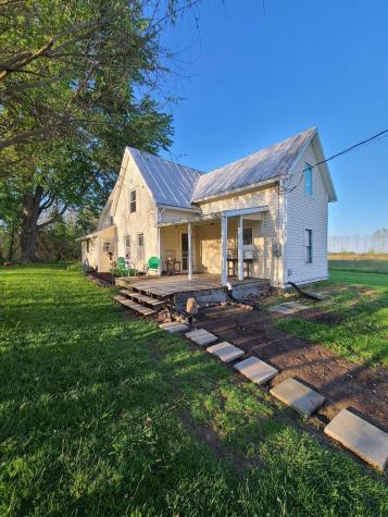 14179 Vance Road Mount Vernon OH 43050