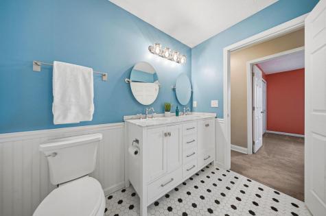 102 White Road Centerburg OH 43011