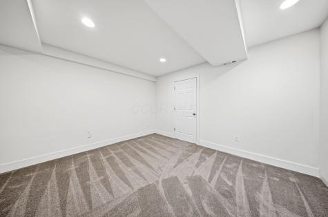 102 White Road Centerburg OH 43011