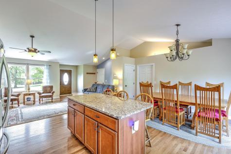 3806 Apple Valley Drive Howard OH 43028