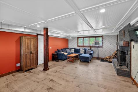 23783 Caves Road Gambier OH 43022