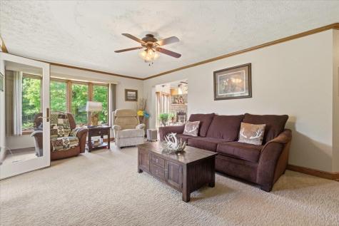 23479 Thompson Road Howard OH 43028