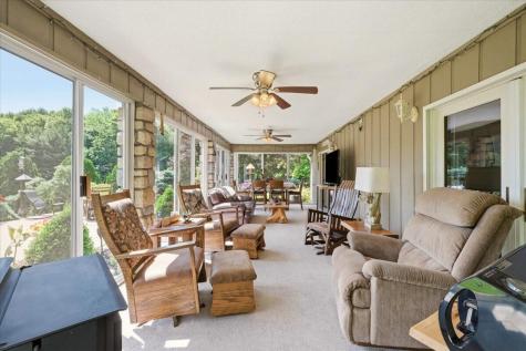 23479 Thompson Road Howard OH 43028