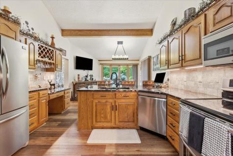 23479 Thompson Road Howard OH 43028