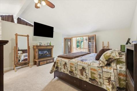23479 Thompson Road Howard OH 43028