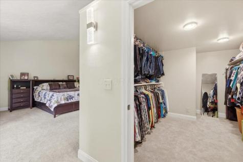 23479 Thompson Road Howard OH 43028