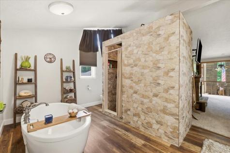 23479 Thompson Road Howard OH 43028