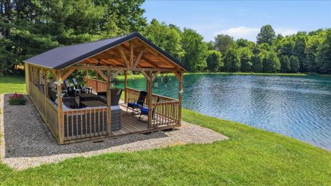 23479 Thompson Road Howard OH 43028