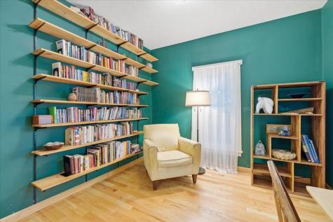 301 E Wiggin Street Gambier OH 43022