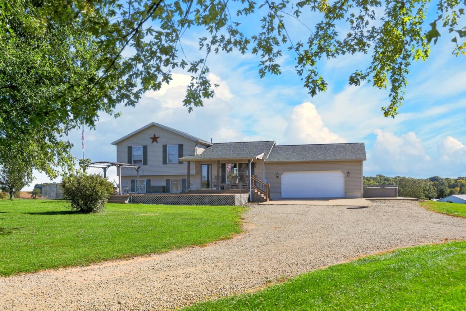 16500 Smith Road Fredericktown OH 43019