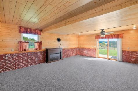 16500 Smith Road Fredericktown OH 43019