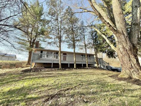 675 Berry Road Howard OH 43028