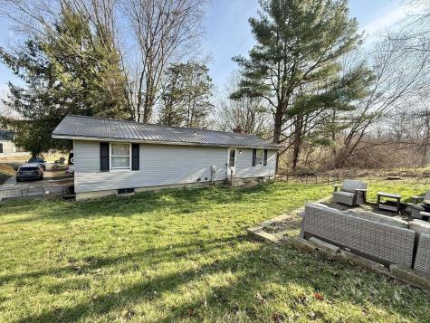 675 Berry Road Howard OH 43028