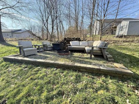 675 Berry Road Howard OH 43028