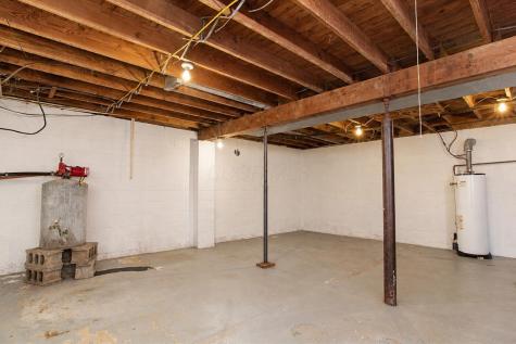 12068 Schenck Creek Road Howard OH 43028